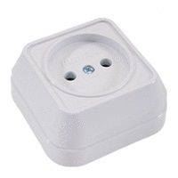 Розетка наружная без заземления (квадрат) белая (45102)